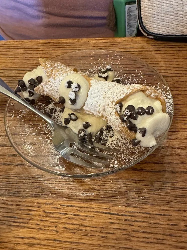 Cannolis